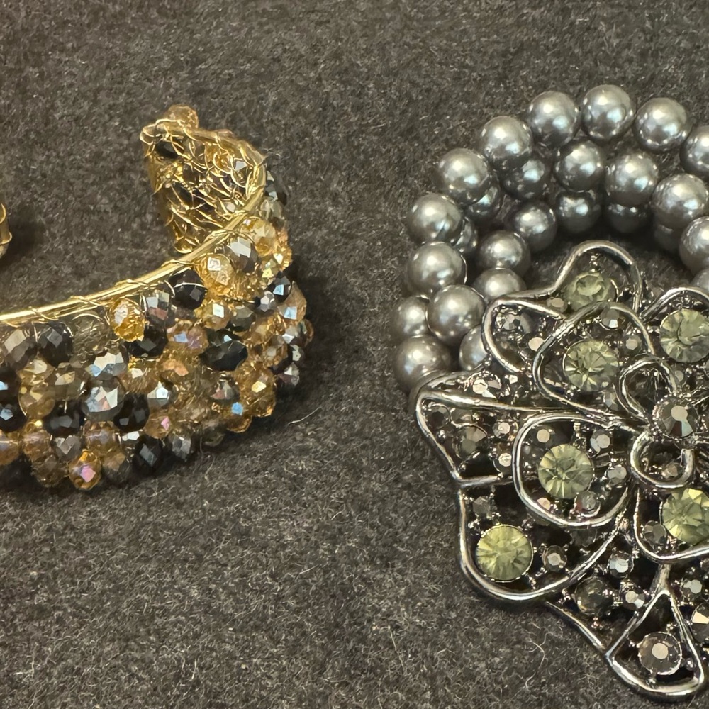 2 Vintage Bracelets . Cuff & stretchy styles , sparkly.